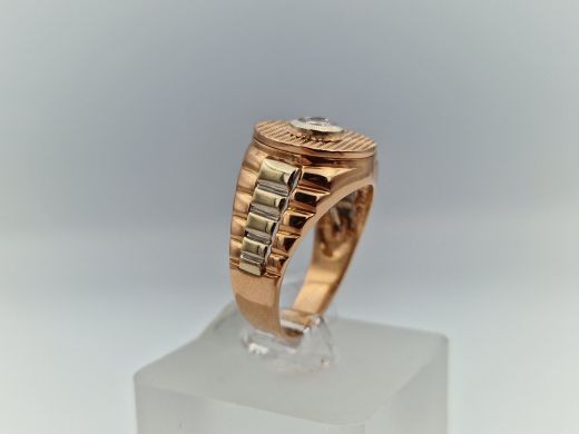 Золотое кольцо с цирконом, 9.06 г, разм. 19