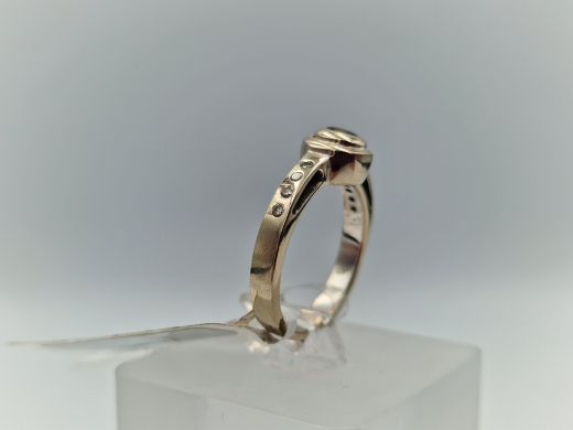 Zelta gredzens ar briljantu un safīru, 4.54 g, izm. 17