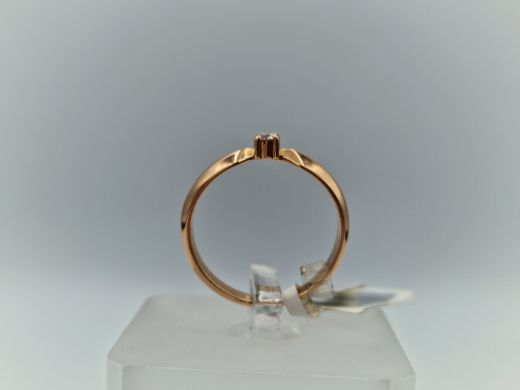 Zelta gredzens ar briljantu, 2.45 g, izm. 17