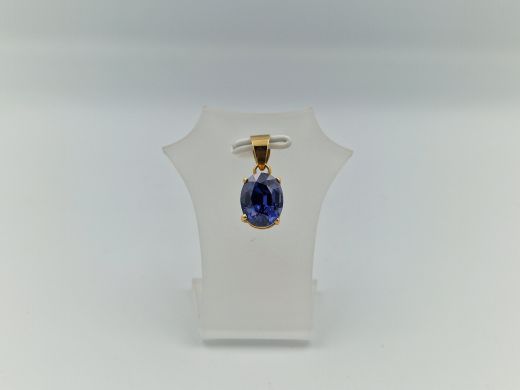 Золотой кулон с кораллом, 1.98 г