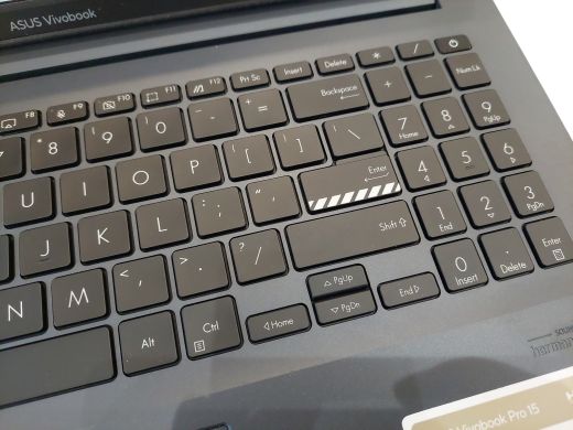 ASUS Vivobook 15 Pro 512