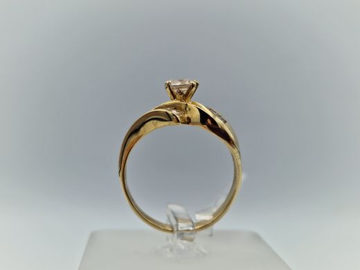 Zelta gredzens ar cirkoniju, 4.55 g, izm. 18