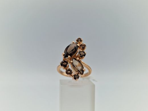 Золотое кольцо, 5.86 г, разм. 17