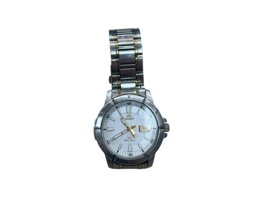 Orient Une09 C1