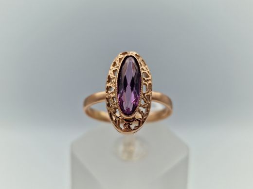 Zelta gredzens ar koraļļi, 4.2 g, izm. 19.5