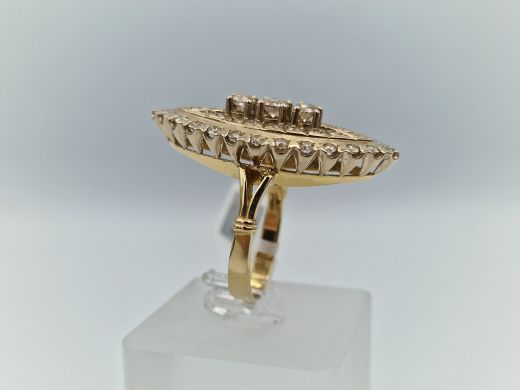 Zelta gredzens ar briljantu, 8.47 g, izm. 19