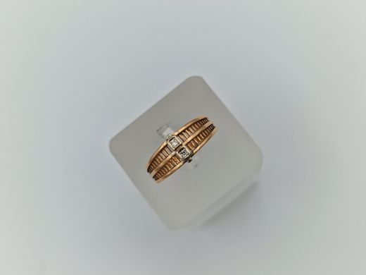 Золотое кольцо с цирконом, 2.5 г, разм. 17