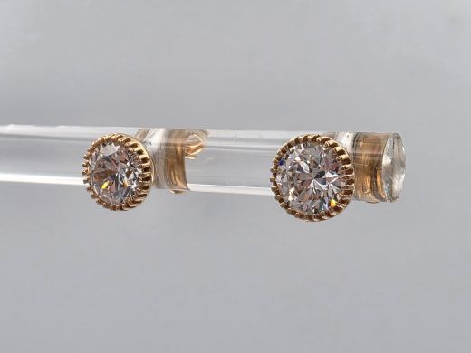 Золотые серьги с цирконом, 1.36 г