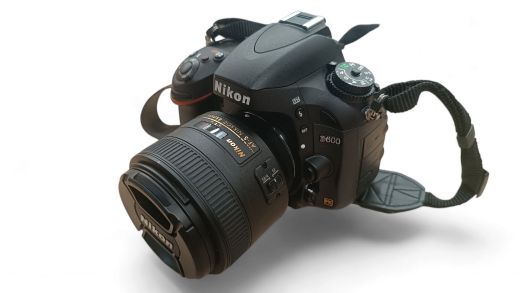Nikon D600