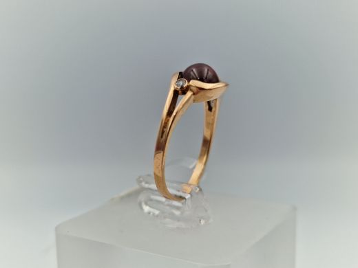 Золотое кольцо с цирконом, 2.4 г, разм. 16.5