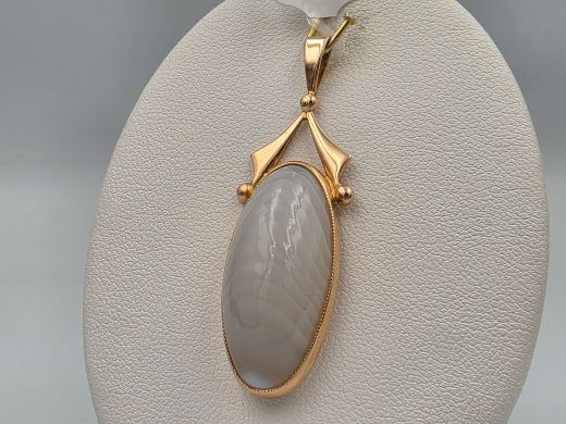Gold pendant, 4.95 g