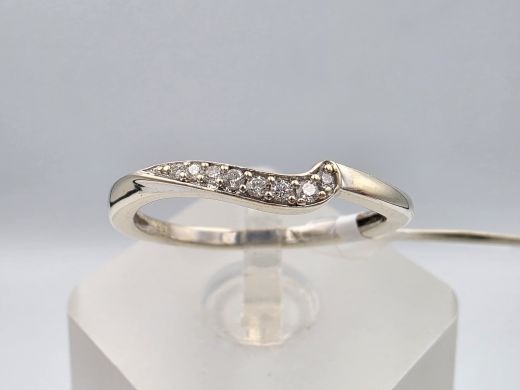 Zelta gredzens ar briljantu, 1.80 g