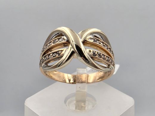 Gold ring with zircon, 4.02 g, size 18