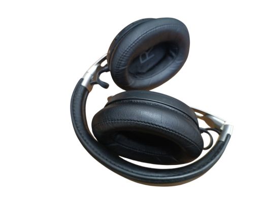 Sennheiser Momentum 3