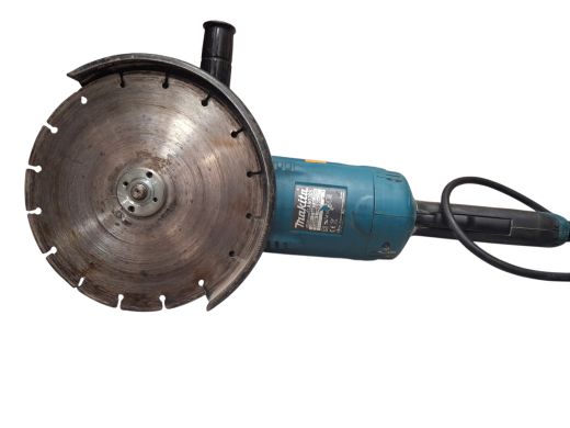 Makita Ga9020S