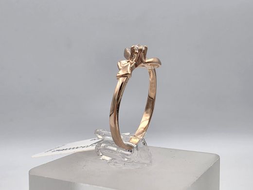 Золотое кольцо с цирконом, 2 г, разм. 17.2