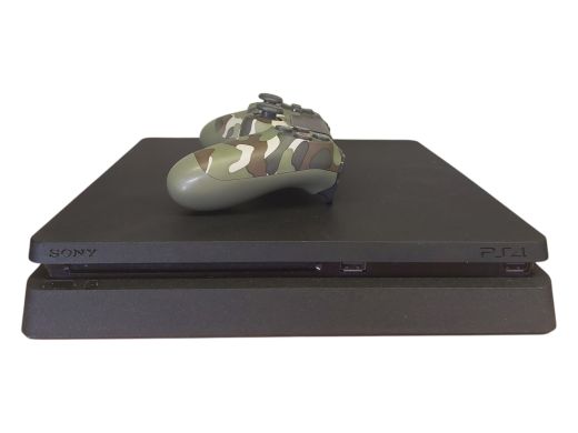Sony PlayStation 4; Modelis: CUH-2216A, HDD: Vidējas; Cietais disks: 500gb
