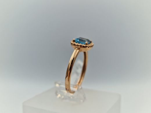 Zelta gredzens ar topāzu, 1.98 g, izm. 16.5