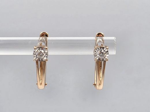 Gold earrings with diamond, 2.19 g