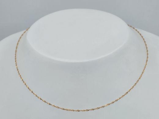 Gold chain, 0.83 g, size 45 cm
