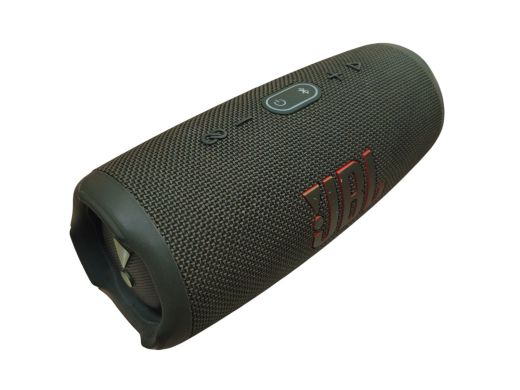 JBL Charge 5