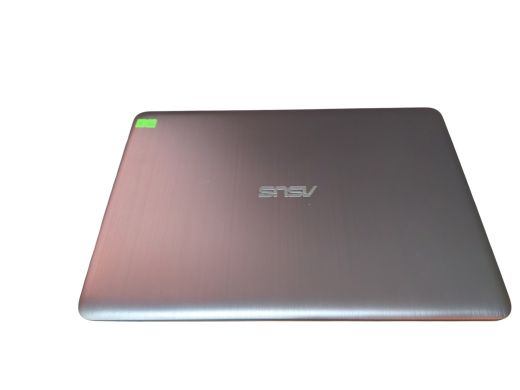 Asus E403Sa 128 gb