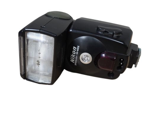 Nikon SpeedLight SB-80DX 