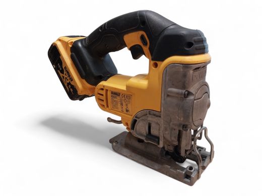 Dewalt Dcs331