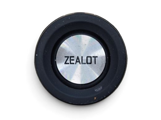 Zealot S32