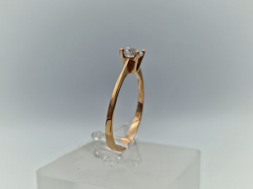 Золотое кольцо с цирконом, 1.67 г, разм. 18