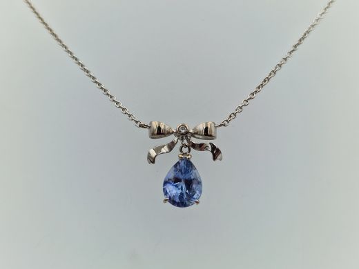 Zelta kaklarota ar briljantu, 3.51 g, izm. 48