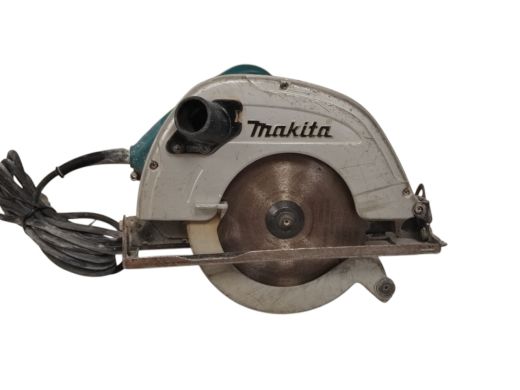 Makita 5704R