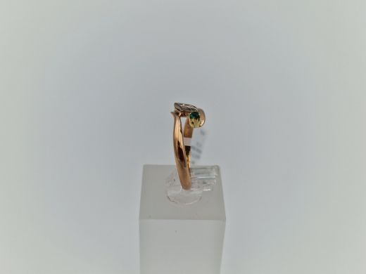 Zelta gredzens ar briljantu un smaragdu, 2.26 g, izm. 16.5