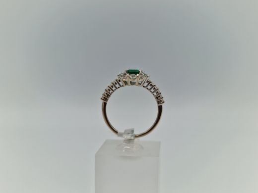 Zelta gredzens ar briljantu un safīru, 2.27 g, izm. 17