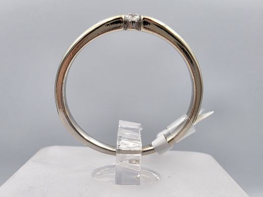 Gold ring with diamond, 2.20 g, size 16.5