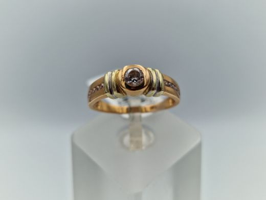 Zelta gredzens ar cirkoniju, 3.59 g, izm. 17.5