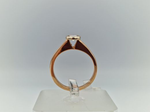 Zelta gredzens ar cirkoniju, 2.65 g, izm. 17