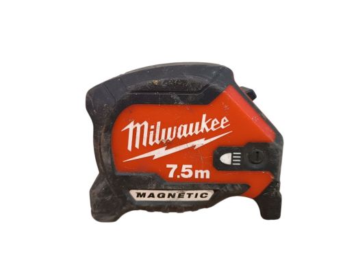 Milwaukee 7.5M