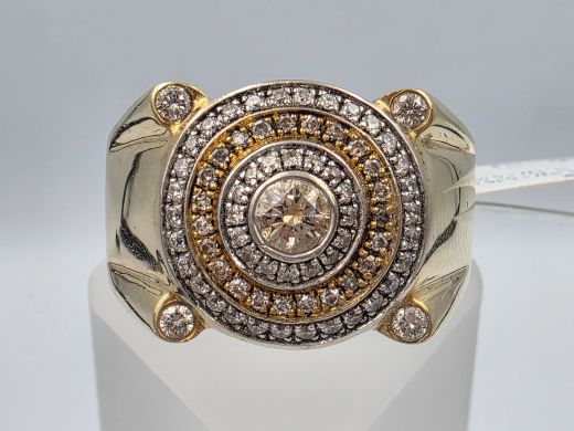 Gold ring with diamond, 11.73 g, size 21.5